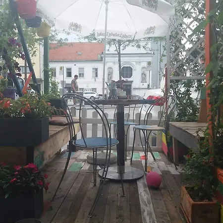Arthostel Cultralacuntra Auberge de jeunesse *